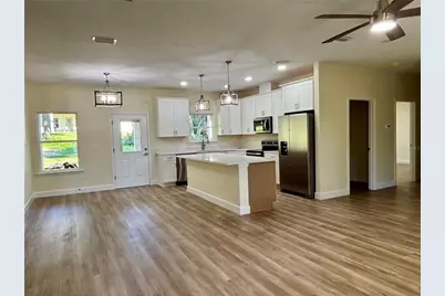 377 SE 4th Avenue, Melrose, FL 32666 - Photo 5