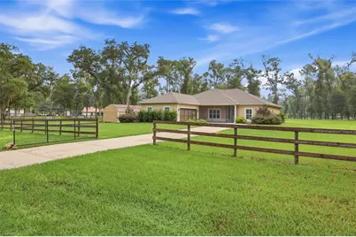 16 Lakeside Drive, Ocala, FL 34482 - Photo 1