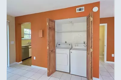 2300 SW 43rd St #M1, Gainesville, FL 32607 - Photo 5