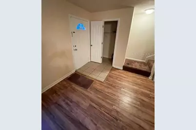 501 SW 75th Street #D1, Gainesville, FL 32607 - Photo 11
