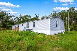243 SW Reigel Ct, Lake City, FL 32024 - Photo 5