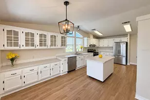 13181 SE 48th Terrace, Belleview, FL 34420 - Photo 3