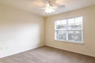 1565 NW 29 Rd, Gainesville, FL 32605 - Photo 17