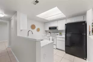 2508 SW 35th Pl, Gainesville, FL 32608 - Photo 5
