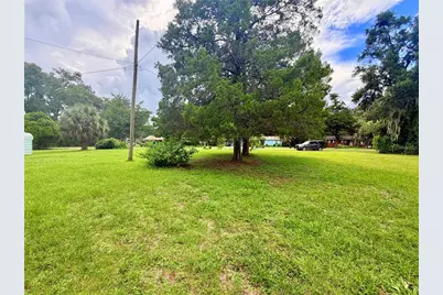 1709 NW 5th Street, Chiefland, FL 32626 - Photo 3