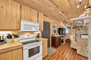 5661 NW 219th Street Rd, Micanopy, FL 32667 - Photo 11