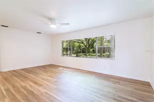 600 NW 36th Dr, Gainesville, FL 32607 - Photo 9