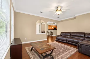 1257 SW 9th Rd, Gainesville, FL 32601 - Photo 3