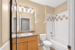 1257 SW 9th Rd, Gainesville, FL 32601 - Photo 11