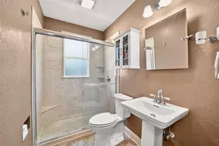 1139 NE 8th St, Ocala, FL 34470 - Photo 21