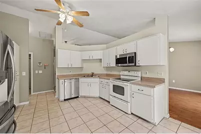 5110 NW 24th Drive, Gainesville, FL 32605 - Photo 5