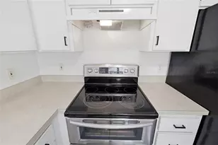 7106 NW 121st Ave, Alachua, FL 32615 - Photo 13