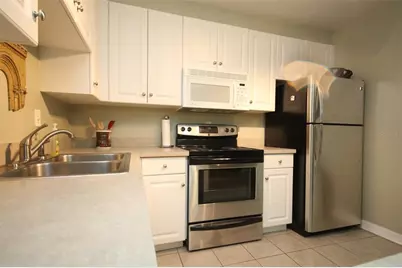 501 SW 75th Street #B-12, Gainesville, FL 32607 - Photo 5