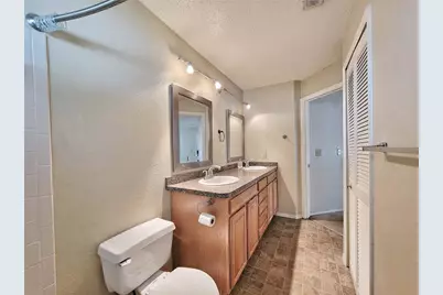 3705 SW 27th Street #811, Gainesville, FL 32608 - Photo 15