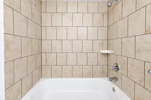 6207 SW 11th Pl, Gainesville, FL 32607 - Photo 9