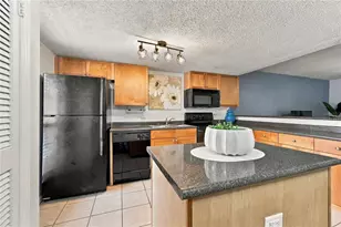 1810 NW 23rd Blvd, Gainesville, FL 32605 - Photo 11