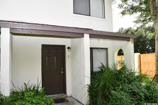 2635 SW 35th Pl, Gainesville, FL 32608 - Photo 3