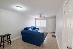 2635 SW 35th Pl, Gainesville, FL 32608 - Photo 5