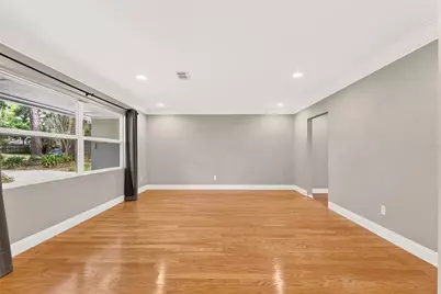 2219 NW 17th Avenue, Gainesville, FL 32605 - Photo 21
