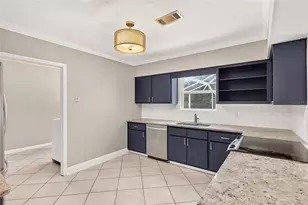 2219 NW 17th Ave, Gainesville, FL 32605 - Photo 29