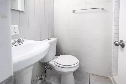 319 NW 16th Avenue, Gainesville, FL 32601 - Photo 25
