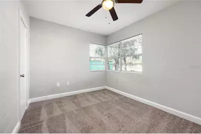 319 NW 16th Avenue, Gainesville, FL 32601 - Photo 21