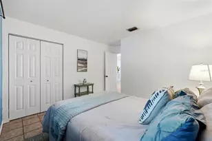 747 SE 2nd Pl, Gainesville, FL 32601 - Photo 23