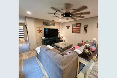 7850 NE 125th Street, Bronson, FL 32621 - Photo 9