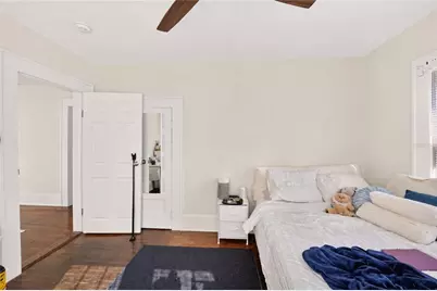 605 SW 9th Street, Gainesville, FL 32601 - Photo 15