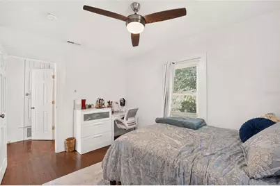605 SW 9th Street, Gainesville, FL 32601 - Photo 13