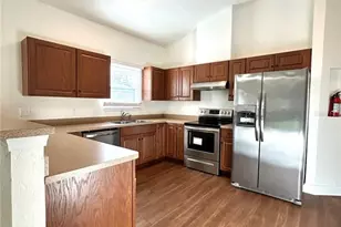 2024 NE 4th Ave, Gainesville, FL 32641 - Photo 9
