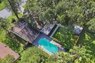 1310 SW 76th Dr, Gainesville, FL 32607 - Photo 27