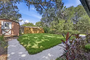 1310 SW 76th Dr, Gainesville, FL 32607 - Photo 13