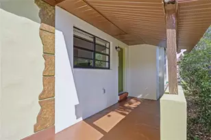 1310 SW 76th Dr, Gainesville, FL 32607 - Photo 5