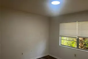 2622 SW 31st Pl, Gainesville, FL 32608 - Photo 5