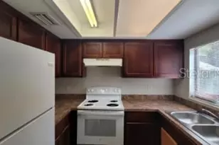 513 SW 68th Terrace, Gainesville, FL 32607 - Photo 3