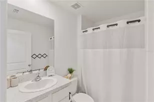 2114 NW 246th Ter, Newberry, FL 32669 - Photo 13