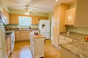 437 SE Rosewood Cir, Lake City, FL 32025 - Photo 7
