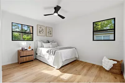 2208 NE 15th Terrace, Gainesville, FL 32609 - Photo 17