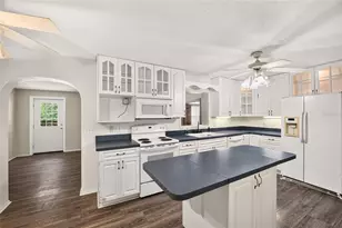 3224 NW 30th Pl, Gainesville, FL 32605 - Photo 13