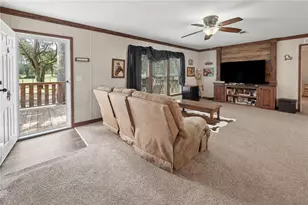 7224 SE 163rd Ln, Lake Butler, FL 32054 - Photo 3