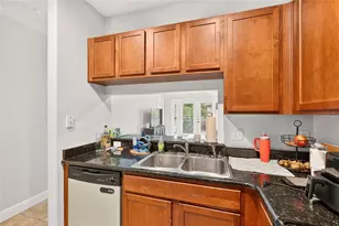 1440 NW 3rd Pl, Gainesville, FL 32603 - Photo 17
