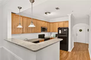 1257 SW 9th Rd, Gainesville, FL 32601 - Photo 9