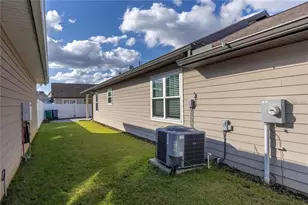 1800 SW 246th Dr, Newberry, FL 32669 - Photo 23