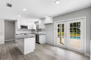 1869 SW 32nd Pl, Bell, FL 32619 - Photo 11