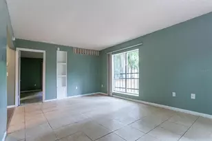 409 NE 11th St, Gainesville, FL 32601 - Photo 3