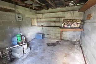 509 N Court St, Bronson, FL 32621 - Photo 31