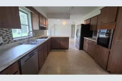 509 N Court Street, Bronson, FL 32621 - Photo 11