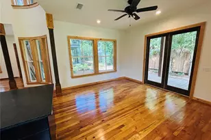 292 NW 12th Ave, Gainesville, FL 32601 - Photo 15