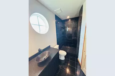 292 NW 12th Avenue, Gainesville, FL 32601 - Photo 45